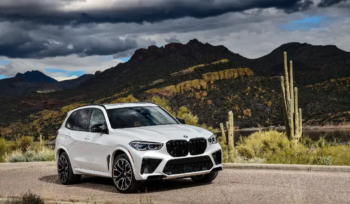 BMW - X5 xDrive30d Design Pure Experience - Luxury Car Rentals - Preowned Luxury Car - Exclusive Concierge Club.webp